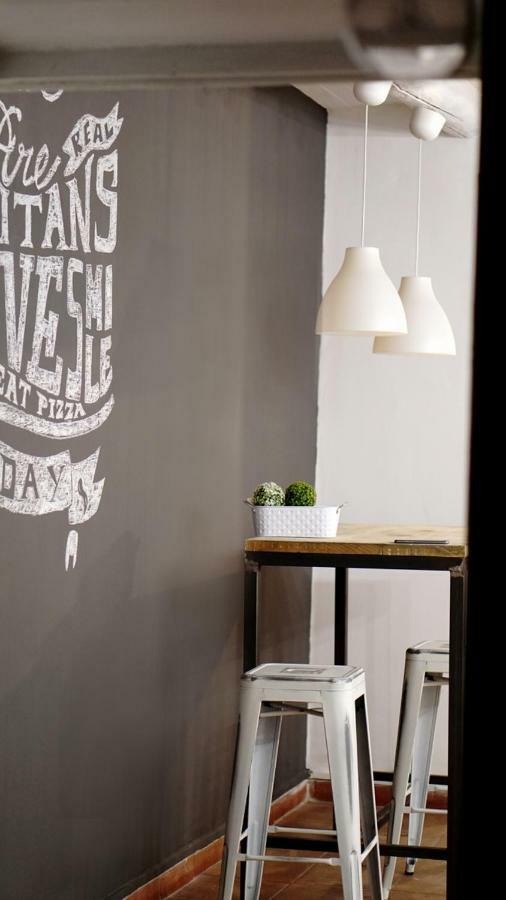 Вилла Art House In The Artist Workspace In The Center Неаполь Экстерьер фото